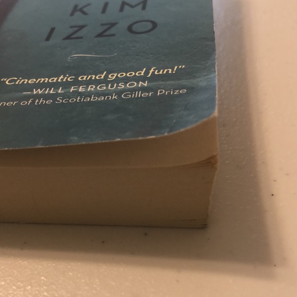 My Life in Black and White by Kim Izzo Paperback - Picture 8 of 8